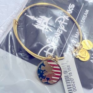 NWT Alex and Ani Disney Parks Patriotic Mickey Bacelet